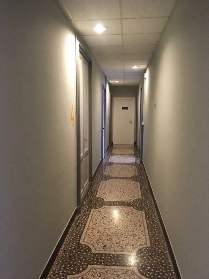 Check-Inn Rooms Genova Centro Eksteriør billede